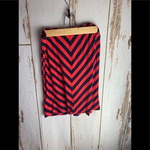 Merona size small chevron navy and coral skirt